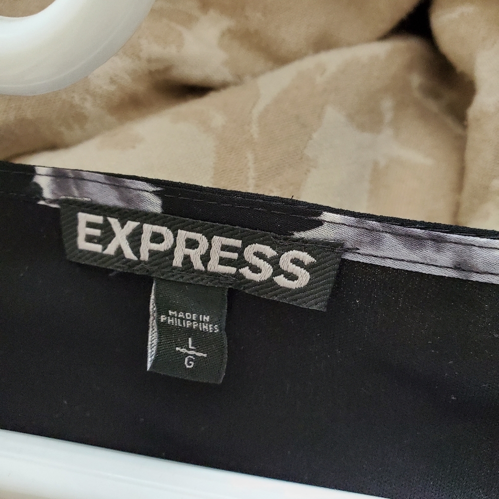 Express Romper - image 3